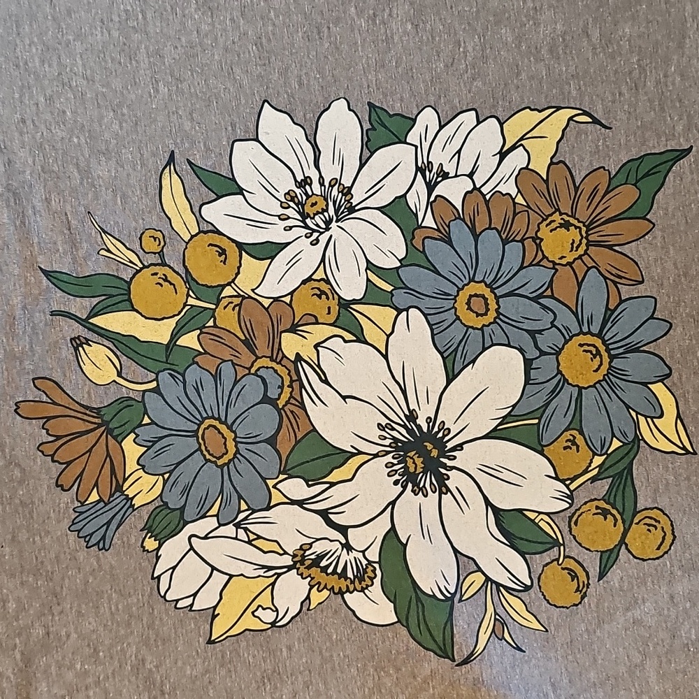Womens Floral Graphic T-Shirt